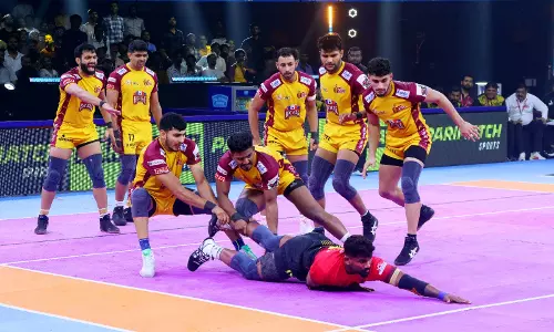 Pawan Sehrawat’s Super 10 takes Telugu Titans to win despite Bengaluru Bulls’ second half comeback Pawan Sehrawat’s Super 10 takes Telugu Titans to win despite Bengaluru Bulls’ second half comeback