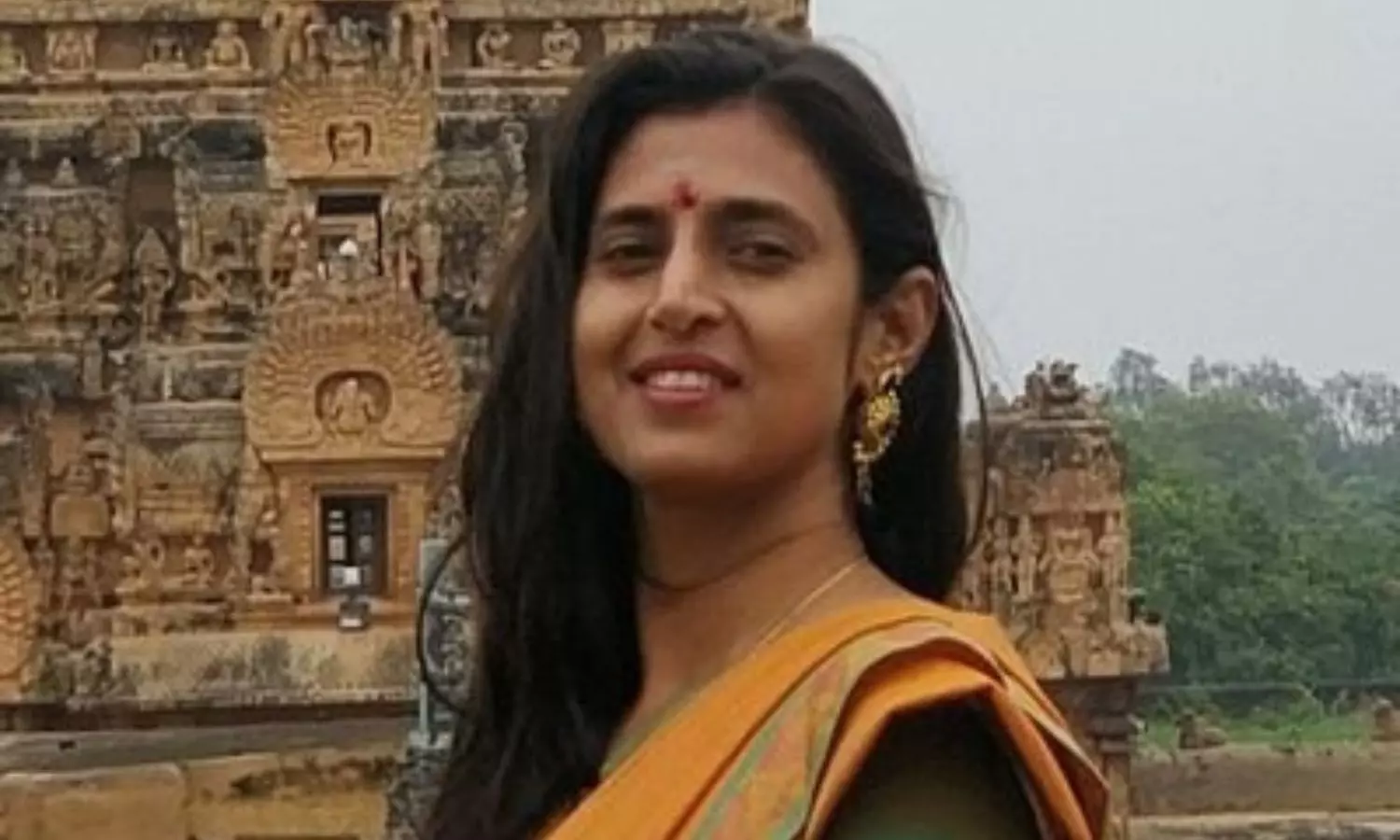 No one dares to insult my love and loyalty for Telugu states: Kasthuri No one dares to insult my love and loyalty for Telugu states: Kasthuri