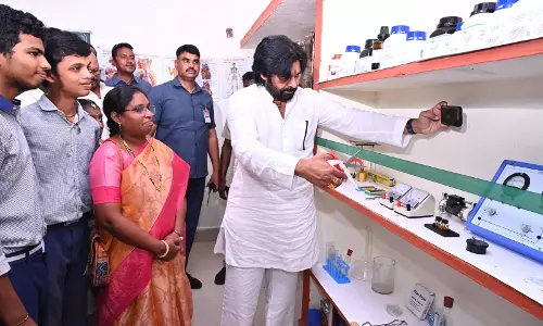 Pawan warns pharma units about pollution