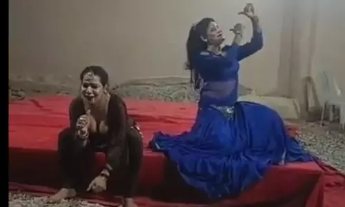 Police Raid Obscene Mujra Party in Alinagar, Organizer Arrested