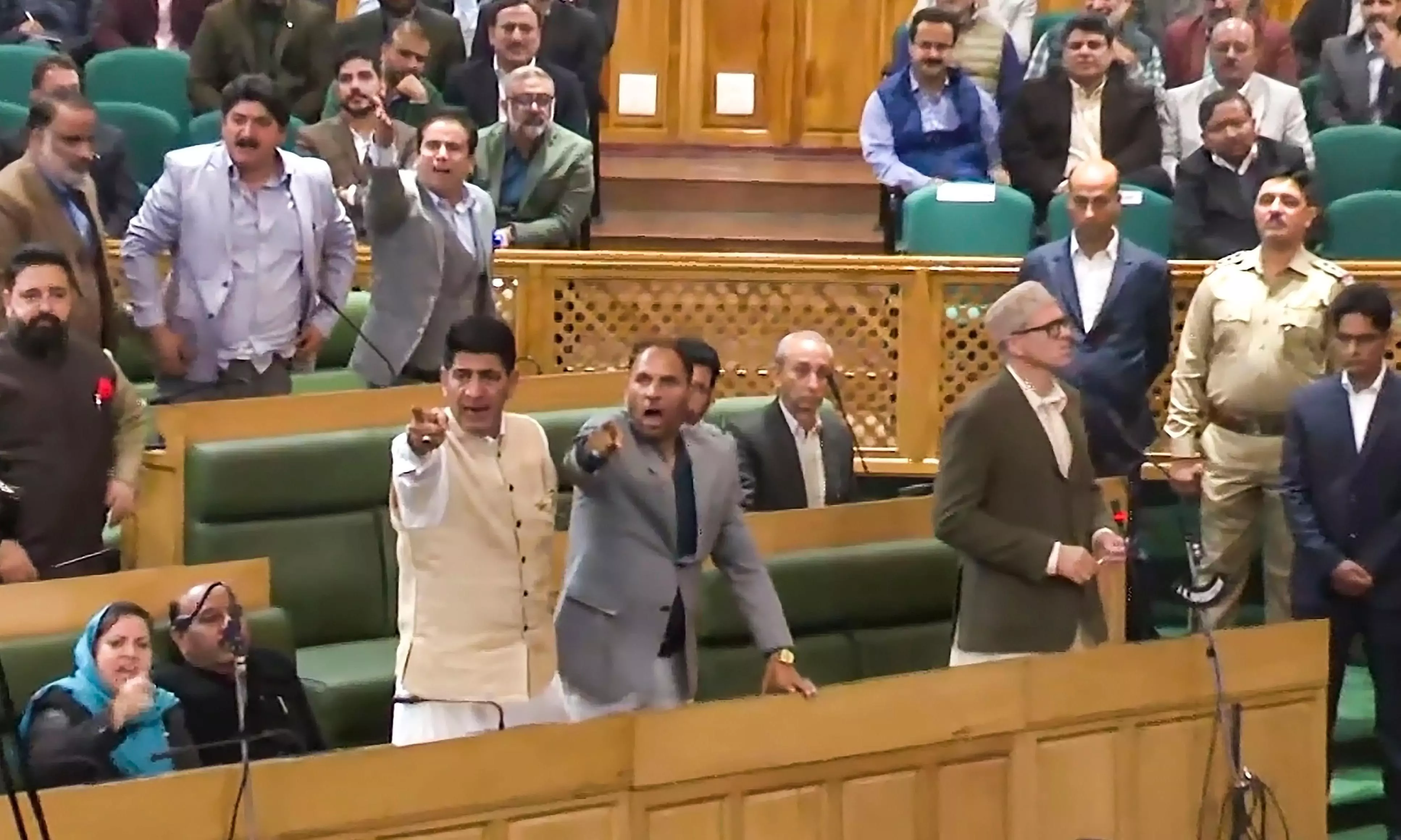 J-K Assembly passes resolution seeking restoration of special status of erstwhile state J-K Assembly passes resolution seeking restoration of special status of erstwhile state