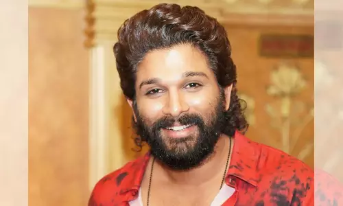 Allu Arjun Joins Snapchat; Snapchatters get to watch Sreeleelas dance number