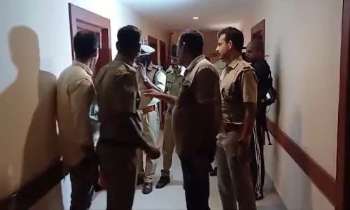 Kerala: Midnight Raids on Congress Women Leaders Sparks Outrage