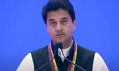 Spectrum Auction Plea of Ambani, Mittal Rejected Spectrum Auction Plea of Ambani, Mittal Rejected