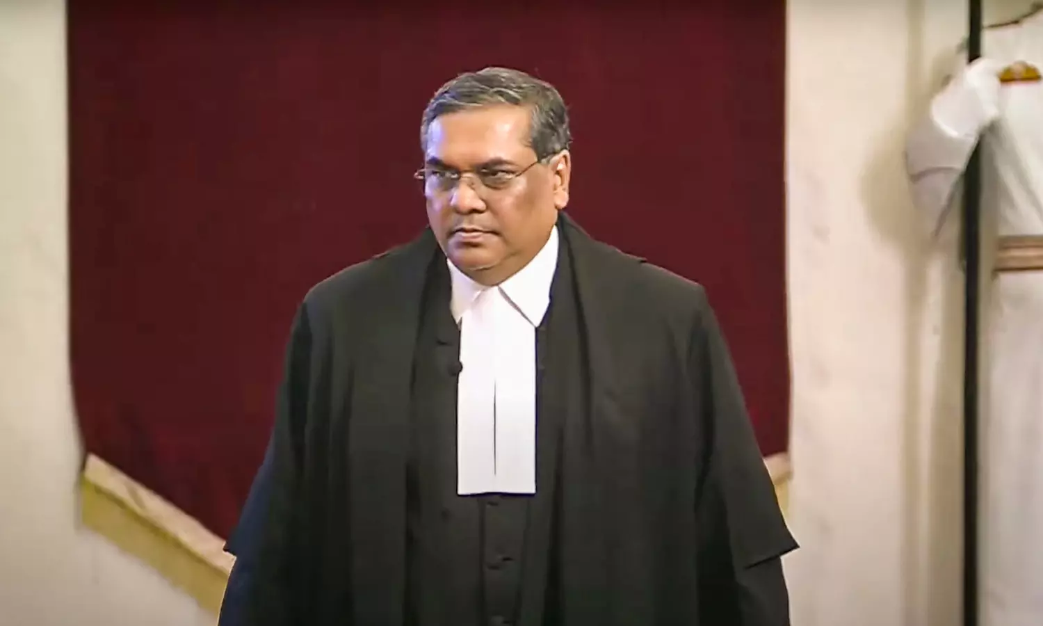 Justice Sanjiv Khanna commences judicial proceedings as CJI, thanks lawyers