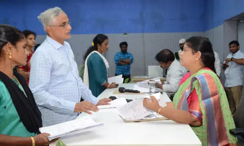 Visakhapatnam Public Grievance Program Receives 482 Petitions Across City