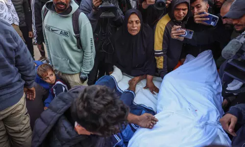 Israeli strikes kill 14 Palestinians in Gaza Israeli strikes kill 14 Palestinians in Gaza