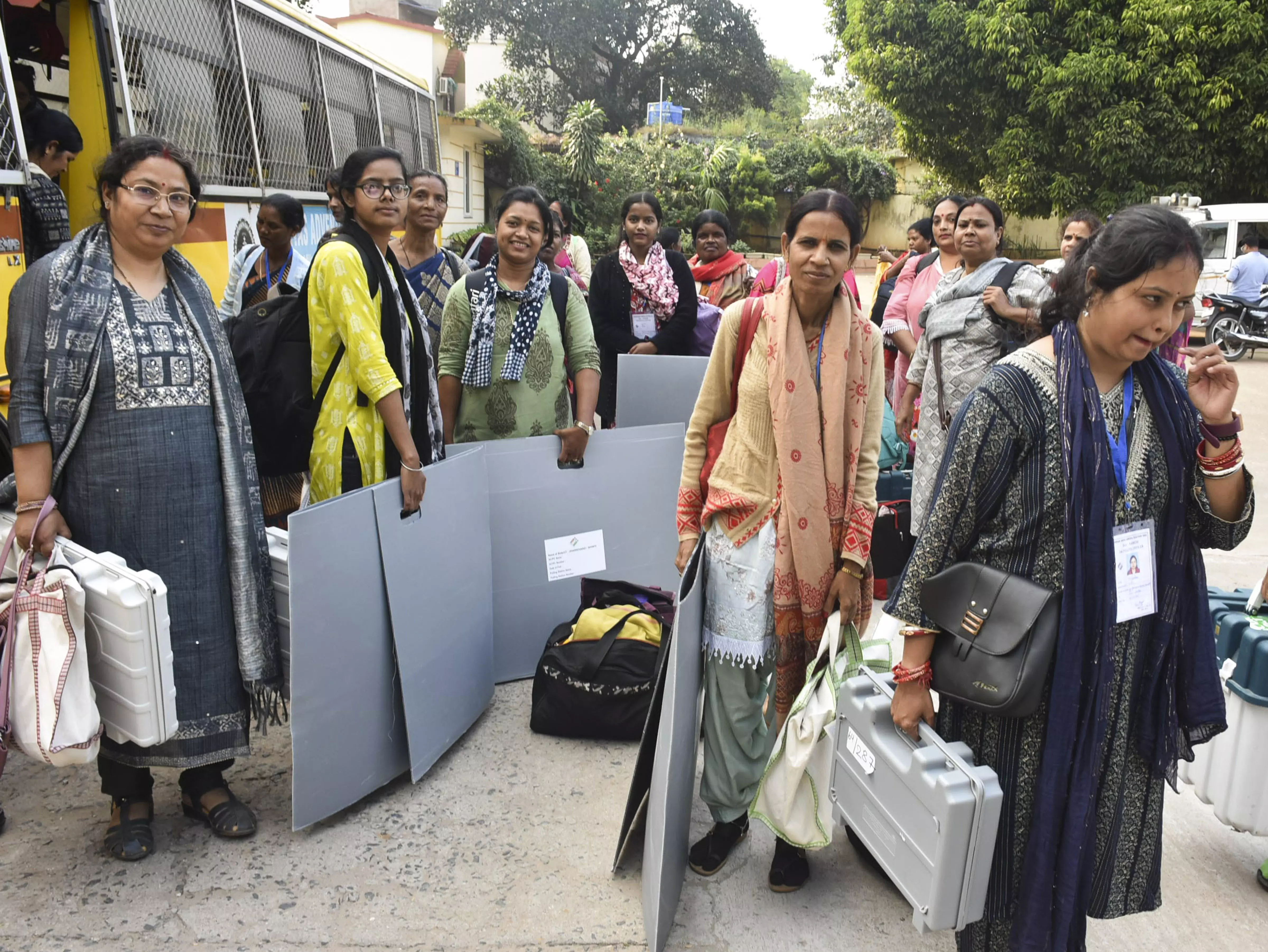 Stage set for first phase of polling in Jharkhand Stage set for first phase of polling in Jharkhand