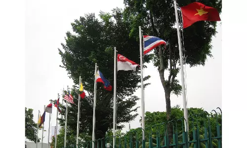 India Seeks Tariff Flexibility in ASEAN FTA Review