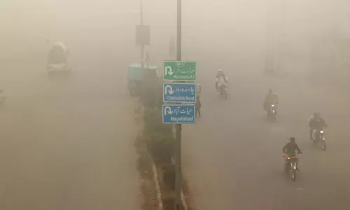 Pakistans Punjab govt declares smog health crisis, uses artificial rain to combat pollution