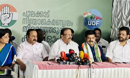 Kerala BJPs star spokesman Sandeep Varier joins Congress