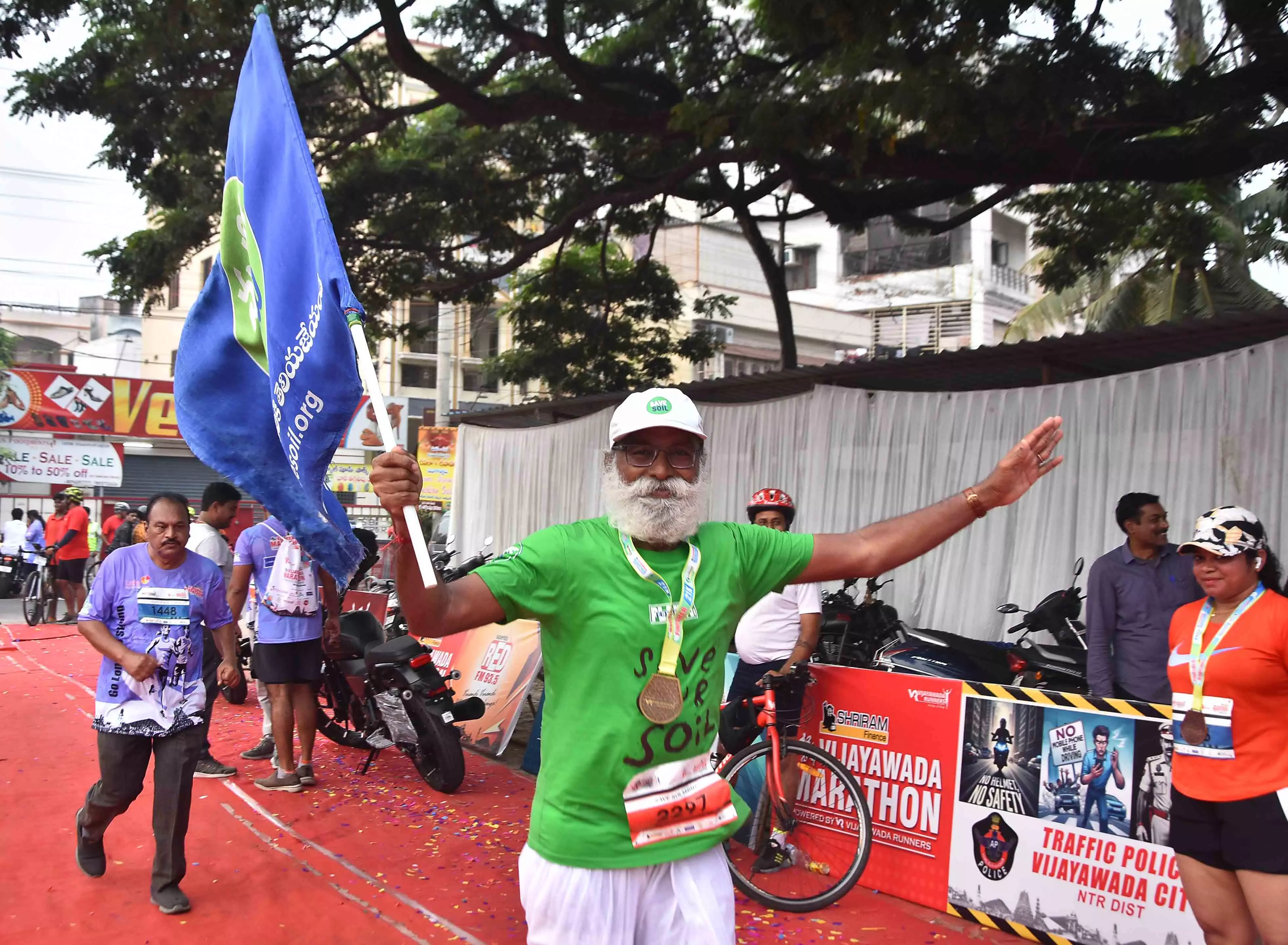 Vijayawada Marathon draws enthusiastic participation Vijayawada Marathon draws enthusiastic participation