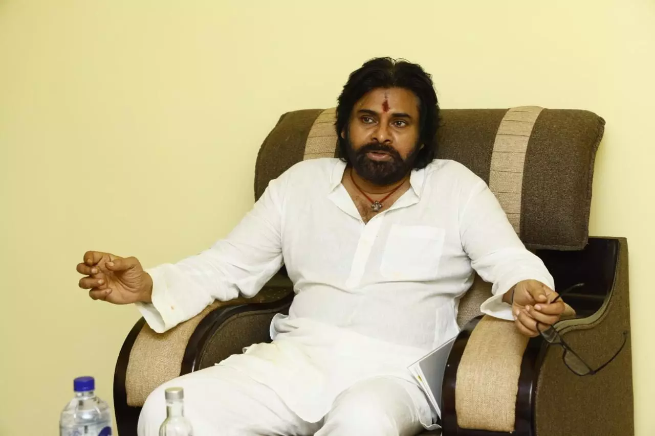 Growth possible in Maharashtra through NDA: Pawan Kalyan Growth possible in Maharashtra through NDA: Pawan Kalyan