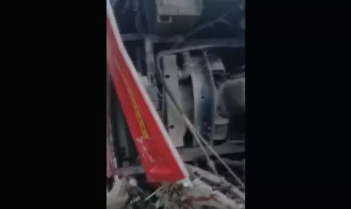 Bus carrying Sabarimala pilgrims overturns in Wayanad