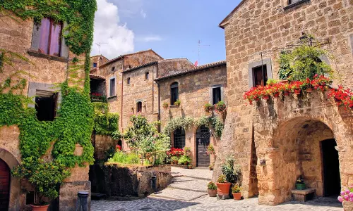 This village in Italy offers houses for 1 dollar, Know why?