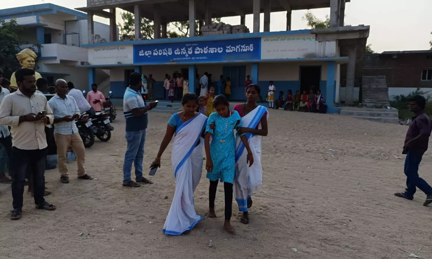 50 food poisoned with boiled eggs in Narayanpet