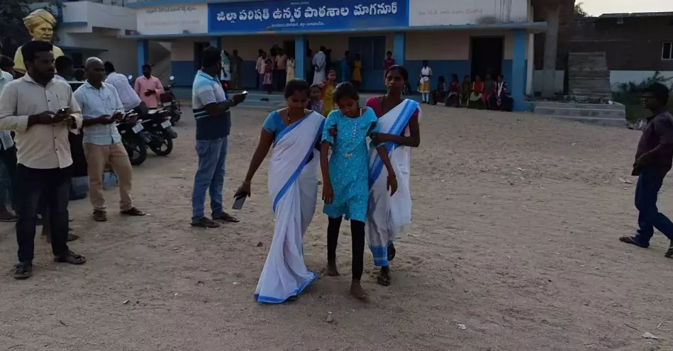 Food poisoning at Maganoor ZP school: HM among two suspended for negligence Food poisoning at Maganoor ZP school: HM among two suspended for negligence