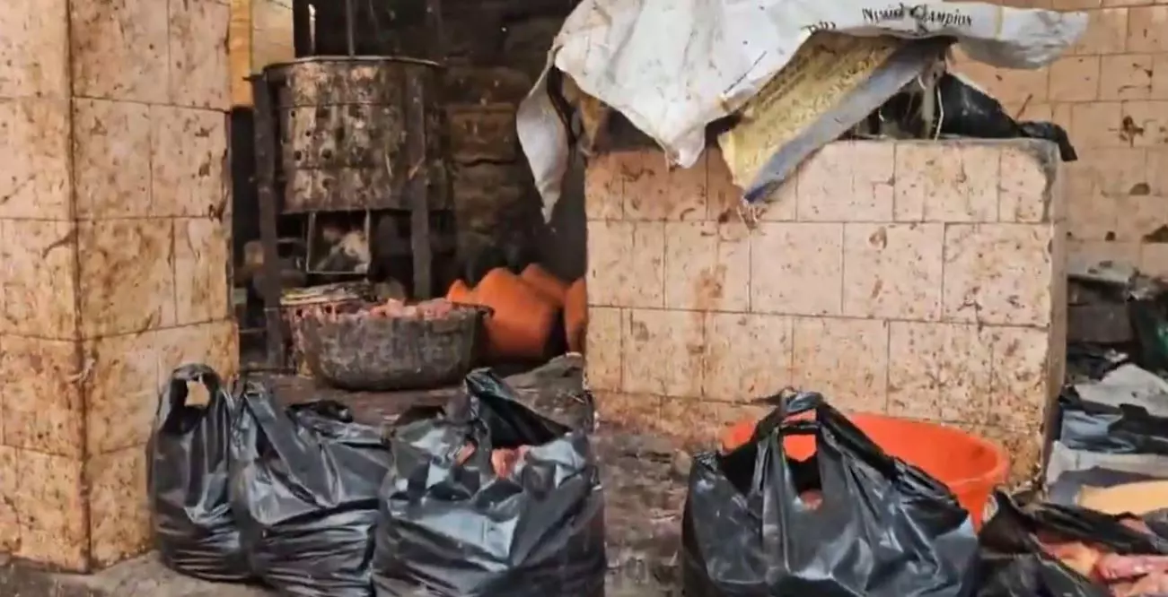 APC chicken market sealed over unhygienic conditions in Hyderabad