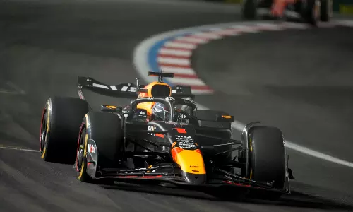 F1 drivers complain about marijuana smoke while preparing for Las Vegas Grand Prix