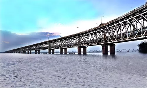 Rail-cum-Road Bridge on Godavari River Completes 50 Years