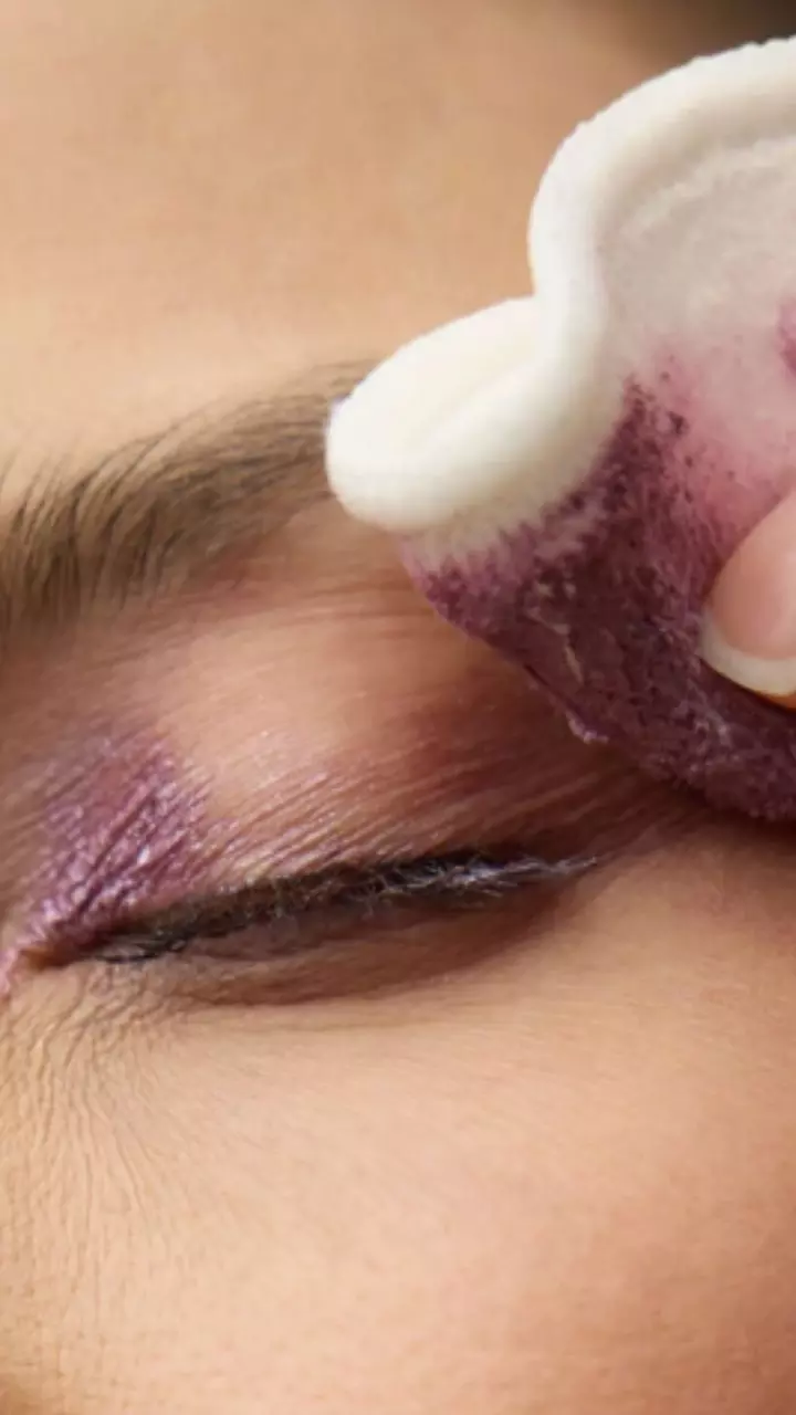 5 Tips for Effectively Removing Makeup and Caring for Your Skin