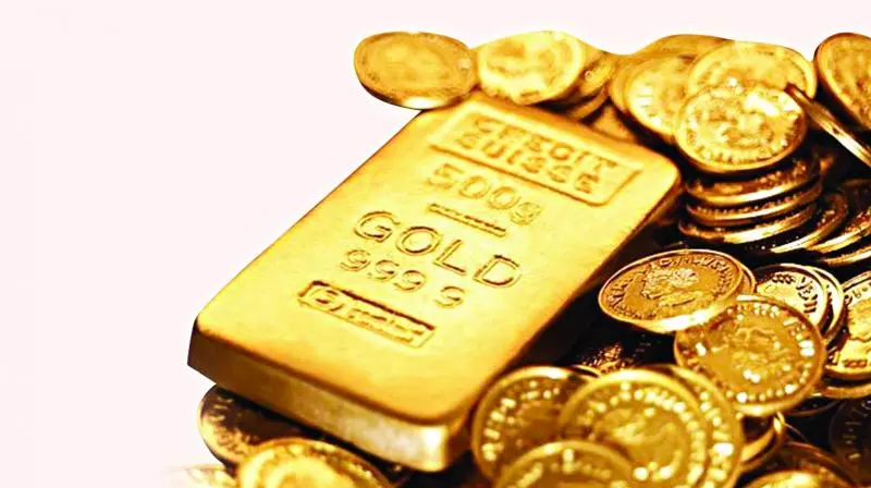 Customs Seize Rs 3.67 Cr Worth of Gold at Mumbai Airport; 4 Arrested Customs Seize Rs 3.67 Cr Worth of Gold at Mumbai Airport; 4 Arrested