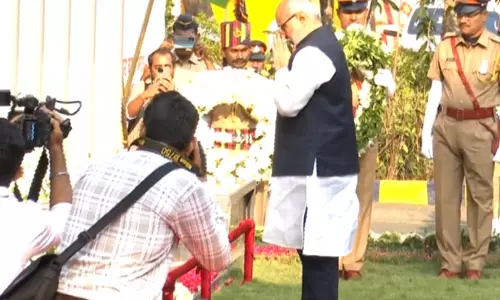 Tributes paid to martyrs on 26/11 Mumbai terror attack anniversary