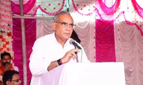 Madhya Pradesh: Rawat Cries ‘Sabotage’ in Bypoll Defeat, Rules Out Leaving BJP