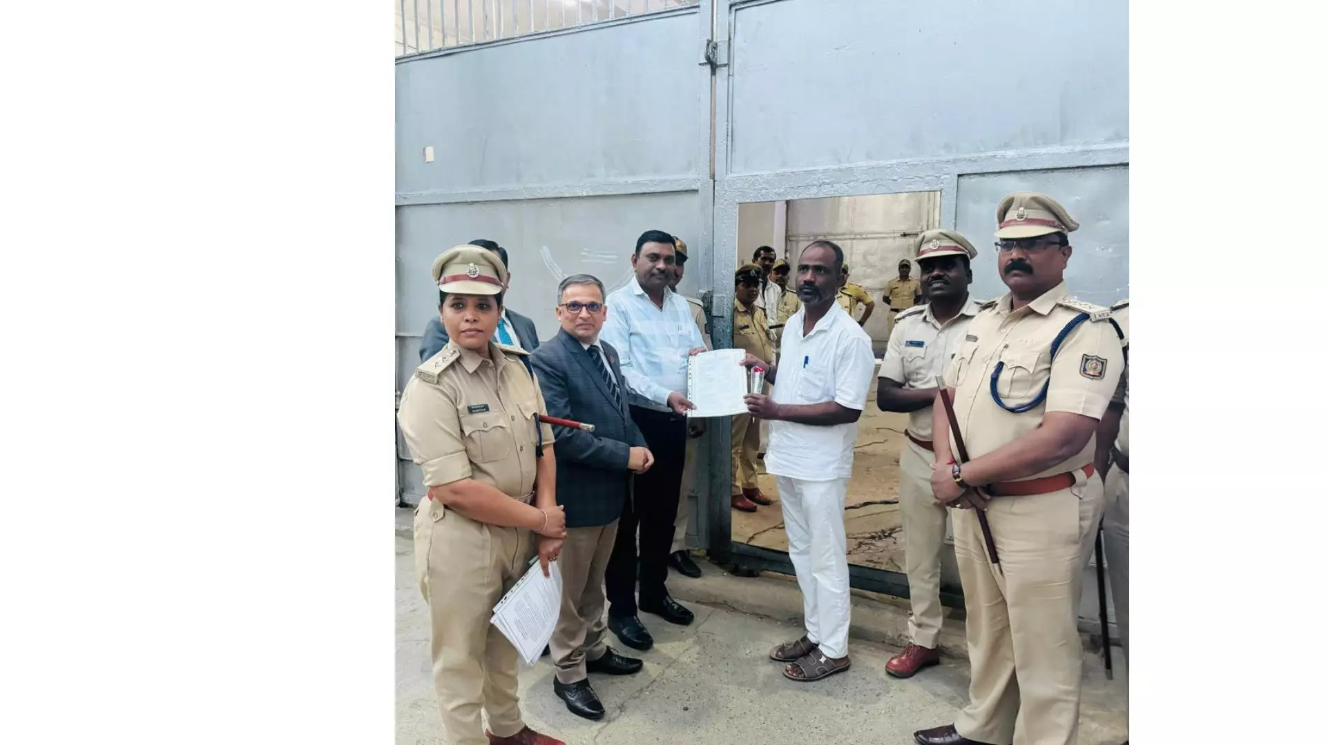 Kalaburagi: Six life-term prisoners released for good conduct Kalaburagi: Six life-term prisoners released for good conduct