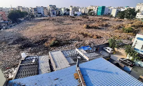 Bathukammakunta rejuvenation works progressing in full swing; locals hail move Bathukammakunta rejuvenation works progressing in full swing; locals hail move