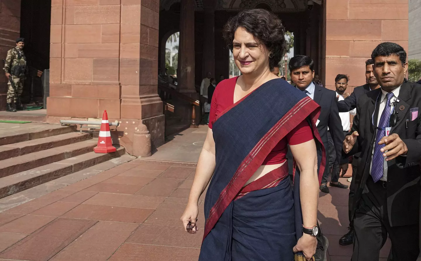 Priyanka Gandhi interacts with opposition MPs in LS amid protests over Sambhal violence, Adani issue Priyanka Gandhi interacts with opposition MPs in LS amid protests over Sambhal violence, Adani issue
