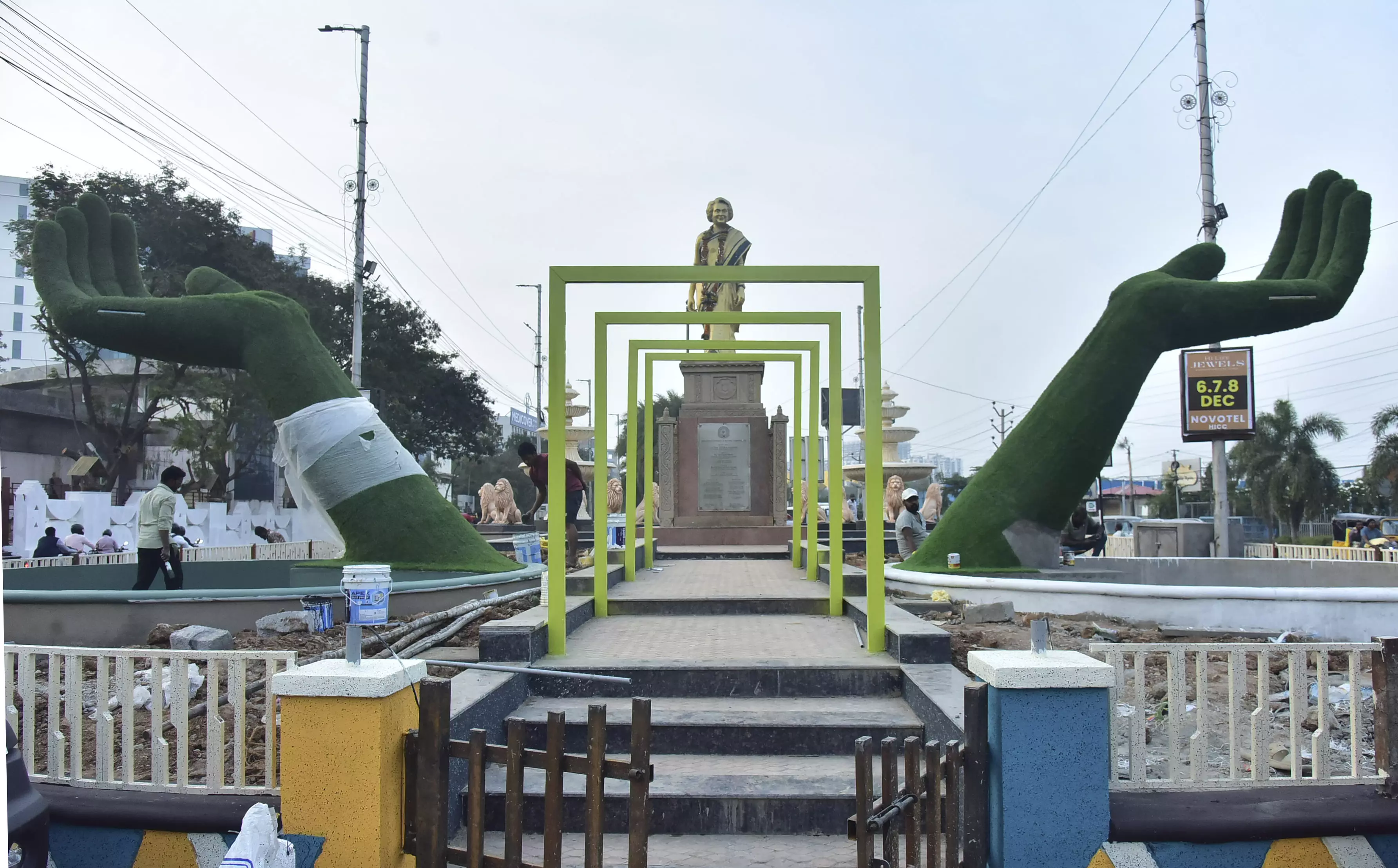 Hyderabad: Shoddy City Beautification Works for 1st Anniversary Hyderabad: Shoddy City Beautification Works for 1st Anniversary