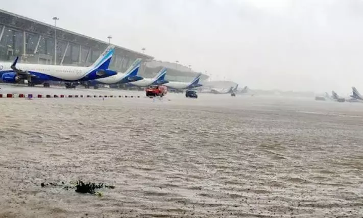 Flights disrupted as bad weather hits Chennai and Tirupati