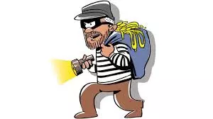 Alert residents catch thief while escaping with cash bag in Kodad