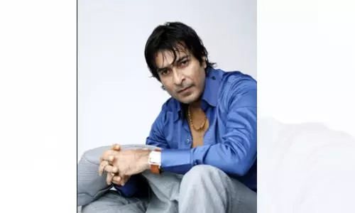 Actor Sharad Kapoor Booked for Misbehaving with Woman Actor Sharad Kapoor Booked for Misbehaving with Woman