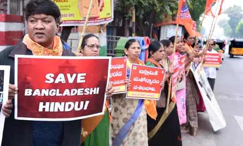 Hyderabad: Human chain formed in solidarity for Hindus in Bangladesh