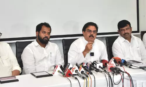 Manohar Demands Action Against Aurobindo Realty for PDS Rice Smuggling