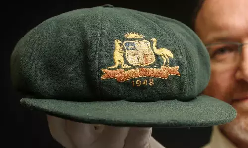 Cricket legend Bradmans baggy green cap could fetch $260,000