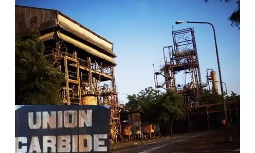Do Not Dispose Of Union Carbide Waste Ash In Our Town, Say People Of Pithampur