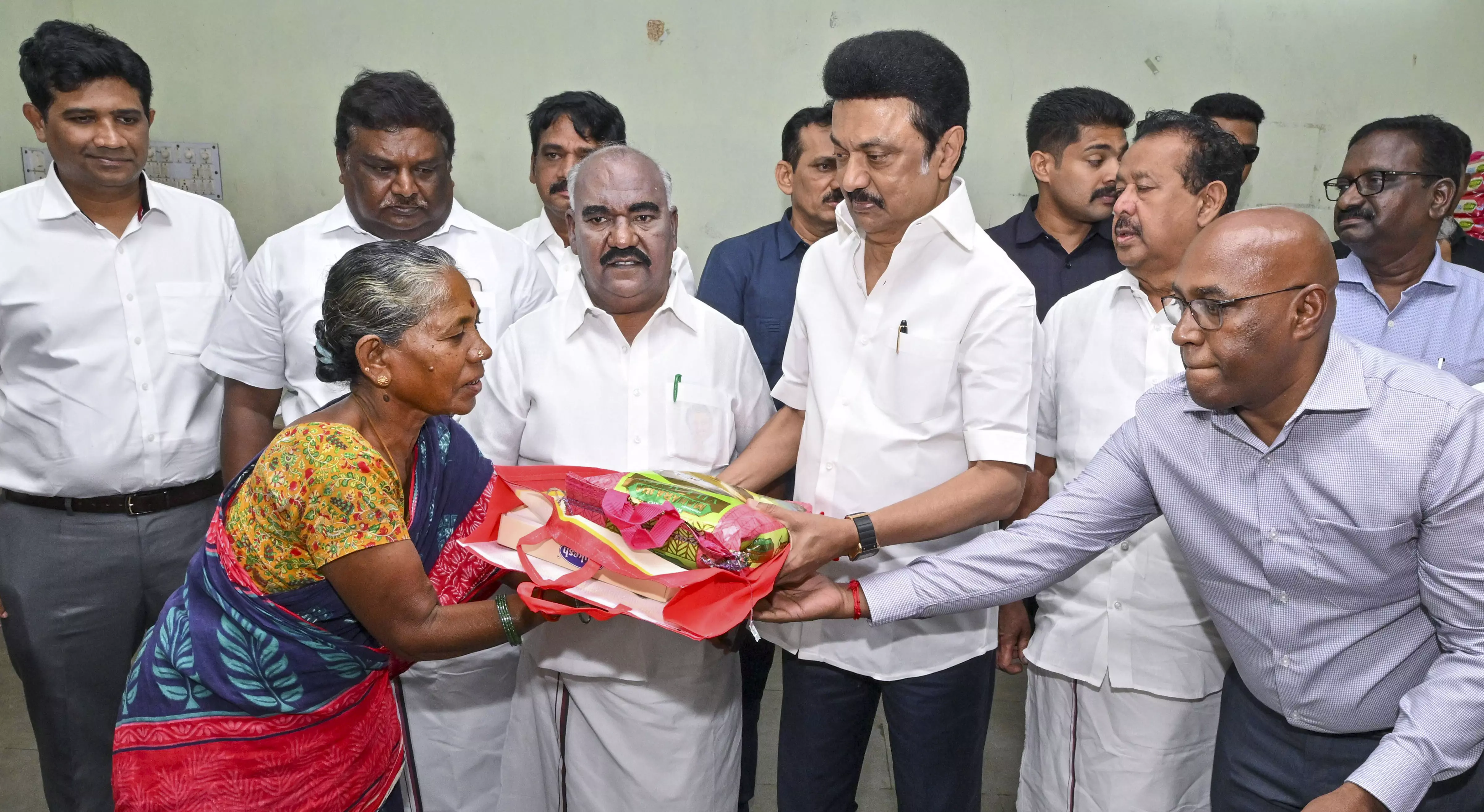 Cyclone Fengal: TN seeks ₹2,000 cr NDRF aid for restoration. Cyclone Fengal: TN seeks ₹2,000 cr NDRF aid for restoration.