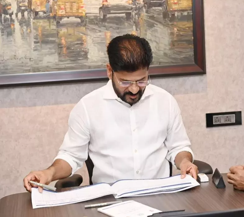 Revanth: Congress govt will transform Hyd into a global city with Rs 1.50 lakh crore projects Revanth: Congress govt will transform Hyd into a global city with Rs 1.50 lakh crore projects