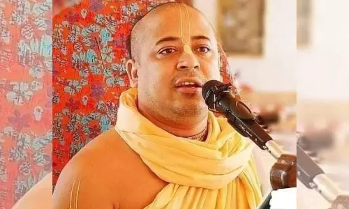 Bangladesh Court Orders Arrest of Hindu Leader Chinmoy Krishna Das in Four Cases