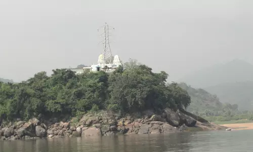 Andhra Pradesh: Boat Operators Oppose Environmental Levy to Papikondalu
