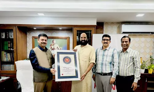 Uttam lauds supply officials for leak-proof distribution