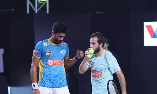 Smashers Exhibit Strong Spirit in Narrow Defeat to Hyderabad Strikers