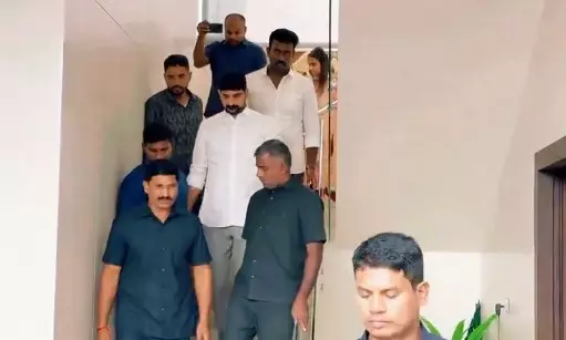 Kaushik held for attack, gets bail Kaushik held for attack, gets bail