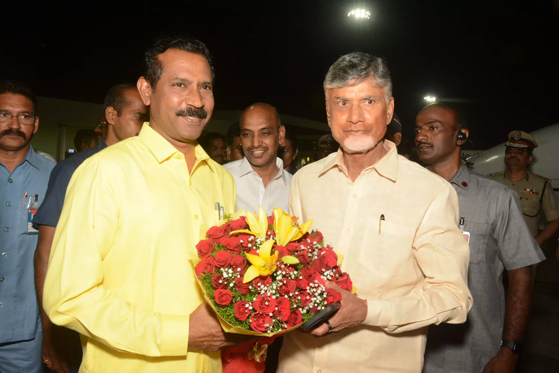CM Naidu arrives in Vizag