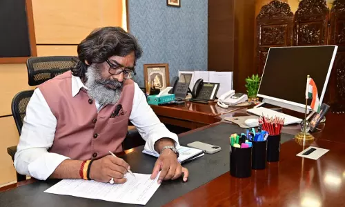 11 MLAs take oath as Jharkhand ministers