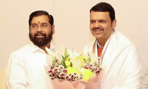 Fadnavis to take oath as Maha CM today