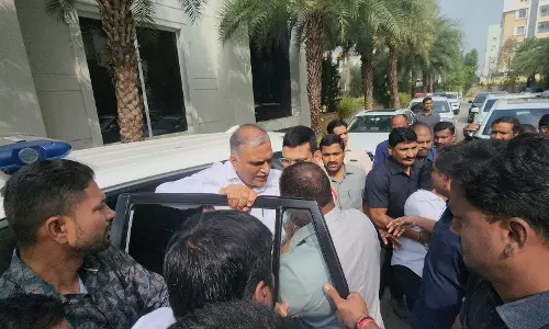 Police detain Harish Rao, BRS leaders
